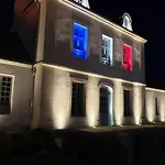 Maison 4 10 Personnes A Pied A 300 M *