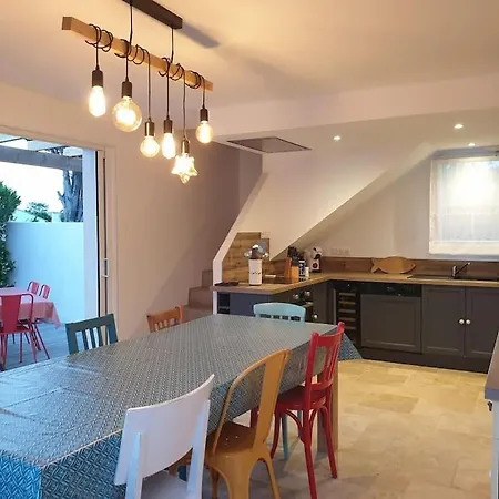 Maison Familiale En Version 10 Pers. A 300 M Casa vacanze L'Epine (Vendee)