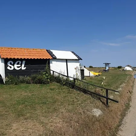 Maison Familiale En Version 10 Pers. A 300 M *