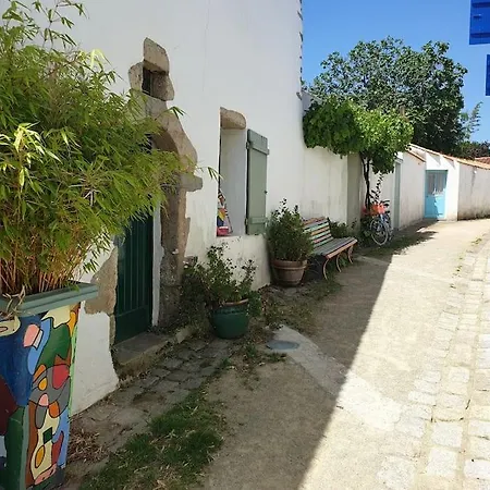 Дом отдыха Maison 4 10 Personnes A Pied A 300 M