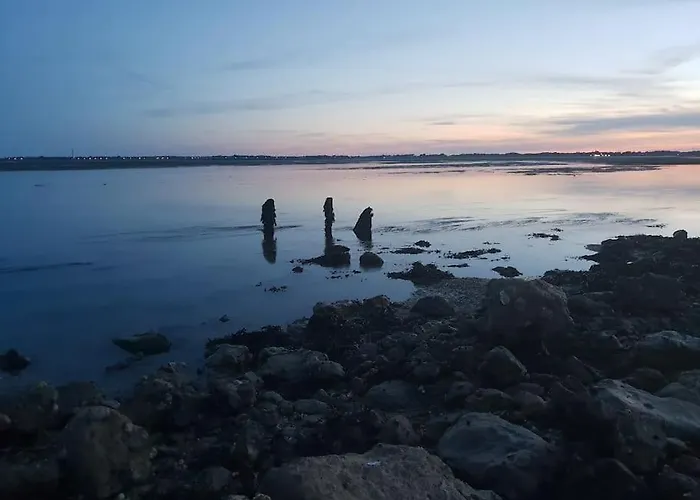 Maison 4 10 Personnes A Pied A 300 M Дом отдыха *