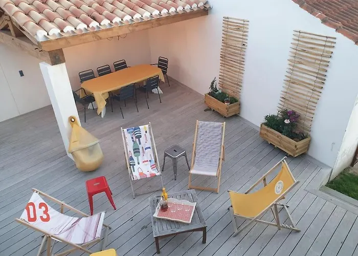 Дом отдыха Maison 4 10 Personnes A Pied A 300 M L'Epine (Vendee)