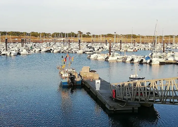 Maison 4 10 Personnes A Pied A 300 M