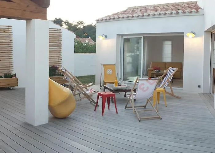 Дом отдыха Maison 4 10 Personnes A Pied A 300 M L'Epine (Vendee)