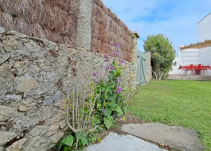 Дом отдыха Maison 4 10 Personnes A Pied A 300 M *