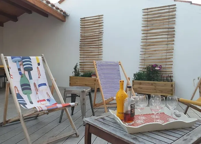 Дом отдыха Maison 4 10 Personnes A Pied A 300 M *